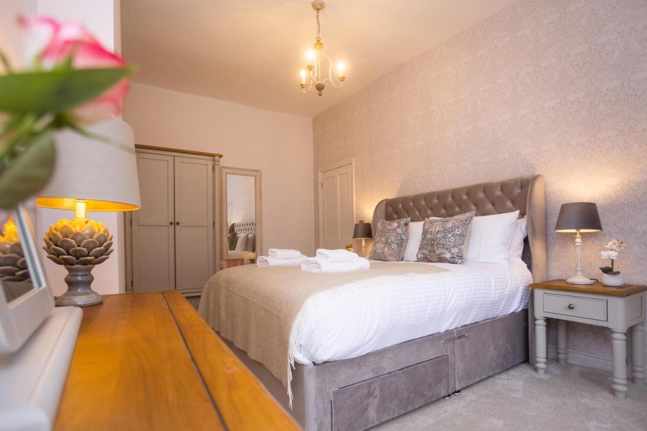 Historic City Centre Town House Chester Esterno foto